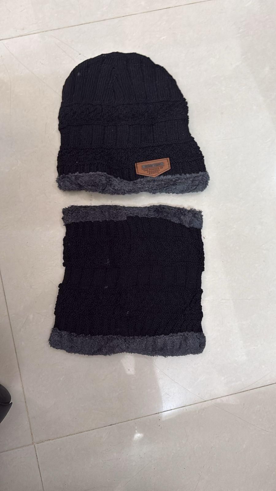 Unisex Woolen Cap Set